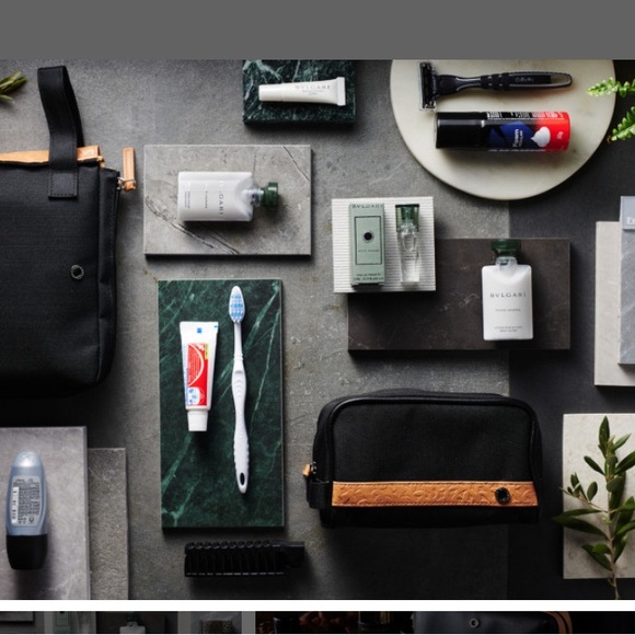 BVLGARI Emirates toiletry bag - Picture 2 of 2